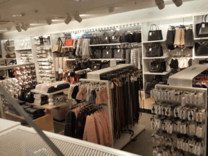 H&M